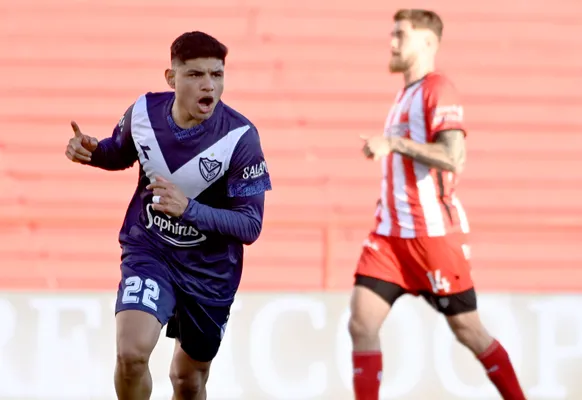 Claudio Aquino, en Vélez. (Imago)