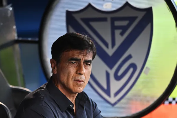 Gracias a Diego Martínez, Gustavo Quinteros seguiría siendo opción en Boca. (Getty)