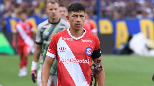 Alan Rodríguez es un volante que Boca tiene en carpeta para este mercado (IMAGO)