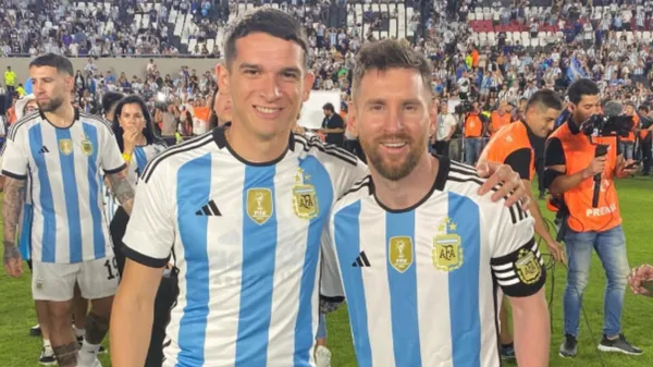 Blanco junto a Messi en la Selección Argentina.