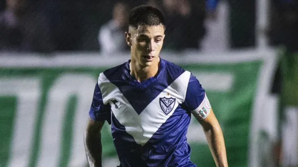 Valentín Gómez, uno de los tres juveniles que buscará Riquelme para 2025.