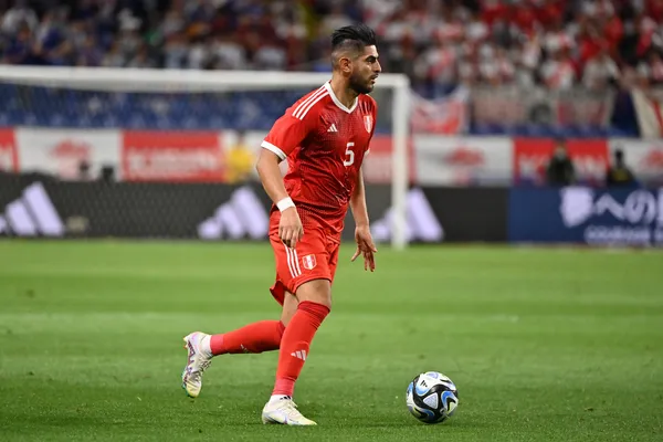 SUITA, JAPAN - JUNE 20: Carlos Zambrano of Peru in action during the international friendly match between Japan and Peru at Panasonic Stadium Suita on June 20, 2023 in Suita, Osaka, Japan. (Photo by Kenta Harada/Getty Images)