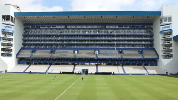 Así es la tribuna de Emelec, en la que podría basarse Boca para la ampliación.