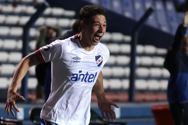 Emiliano Martínez en Nacional de Montevideo (Getty Images)