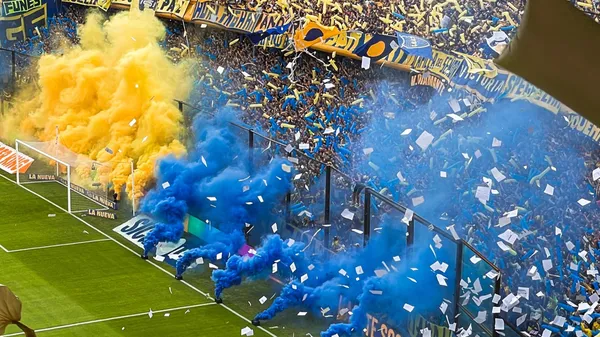 La hinchada de Boca, considerada mundialmente como la mejor del fútbol.