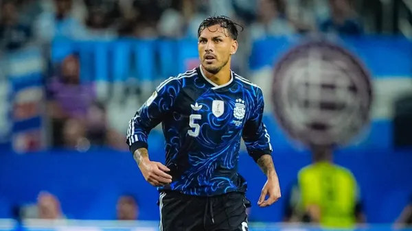 Paredes, con chances de ser titular ante Egipto.