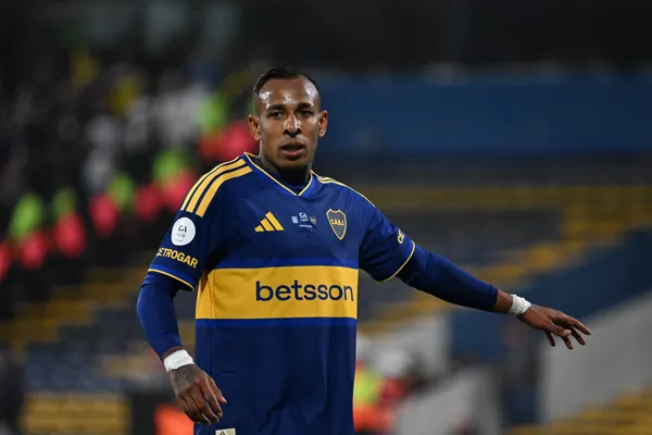 Villa es duda para jugar en Boca ante River.