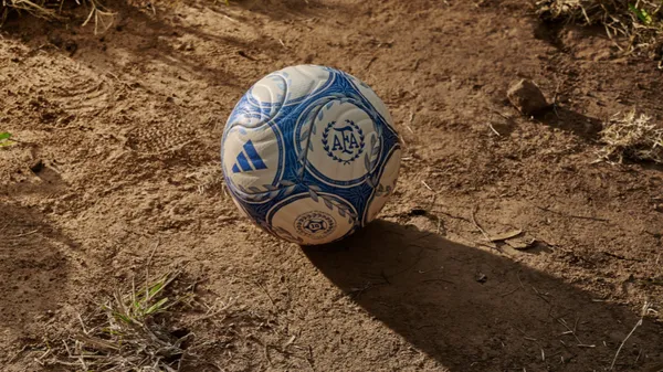La nueva pelota con la que Boca disputará el torneo local.