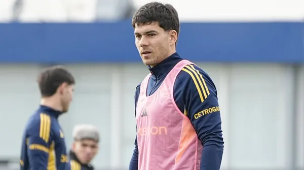 Blondel, sin lugar en Boca.