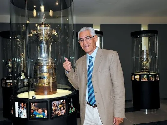 'Pancho' Sá bancó a Ayrton Costa.