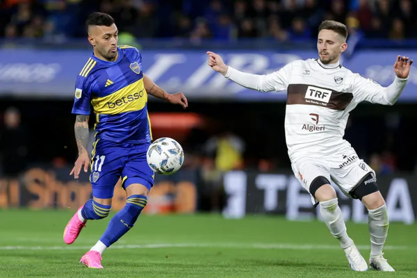 Boca-Platense, una de las tres victorias en los últimos 20 partidos