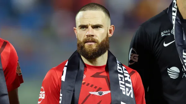 5 millones de dólares: la cifra que debe pagar Boca por Nández