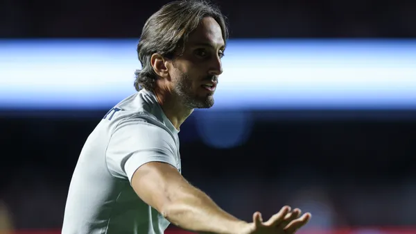 A Luis Zubeldía le interesa Tomás Belmonte para Sao Paulo. (Getty)