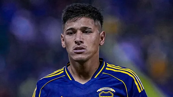 Lozano sufrió una molestia en Boca. (Instagram)