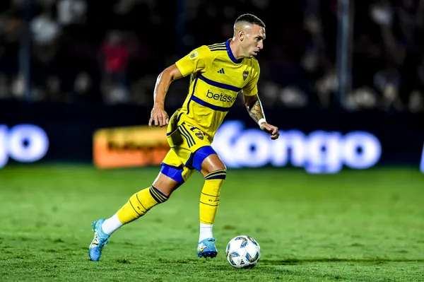 3 goles de Norberto Briasco en la práctica. (Getty)