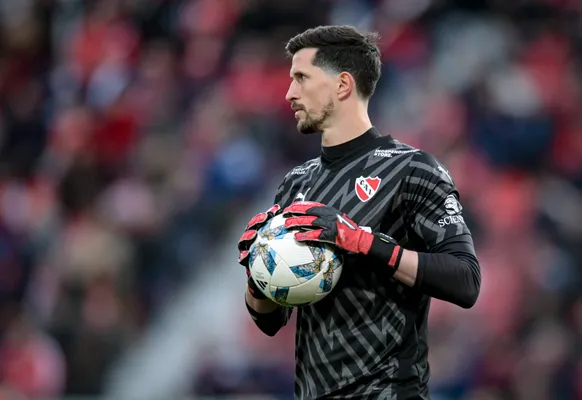 Rodrigo Rey, arquero de Independiente (Getty Images)