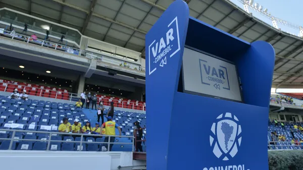 La FIFA implementará un cambio en el VAR