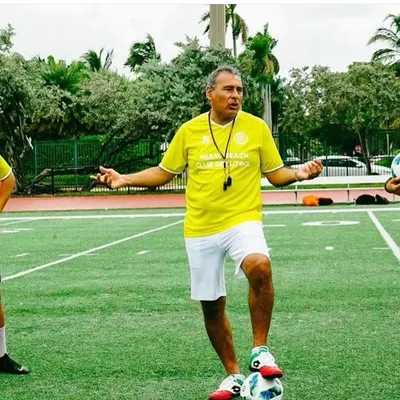 Villarreal dirigió en equipos de Florida y academias de fútbol de EEUU.