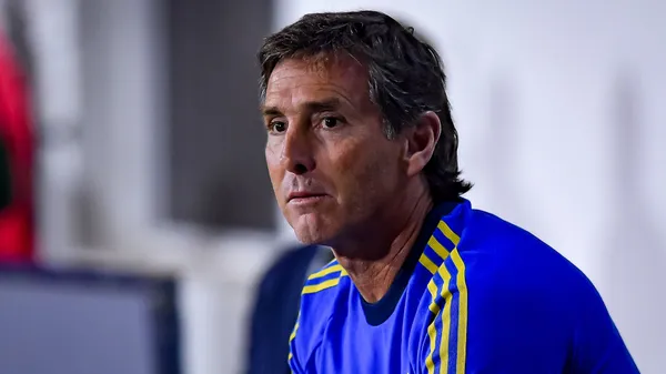 Úbeda dejó de ser el DT de Boca.