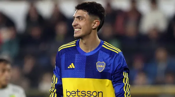Mateo Mendia en Boca