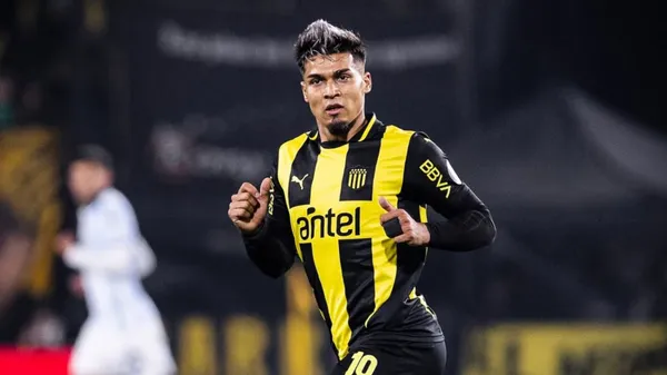 Arezo interesa en Boca. (Instagram)