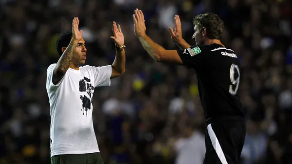 Tevez, en la despedida de Martín Palermo.