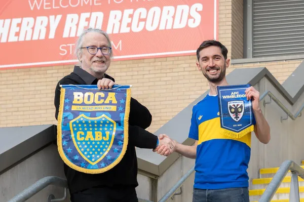 Boca y AFC Wimbledon, unidos.