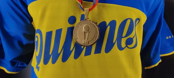 En Legends también está la camiseta y la medalla de Martín Palermo de la Copa Intercontinental 2000
