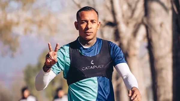 Villa fue claro: no se irá de la "Lepra" mendocina por la cláusula de salida.