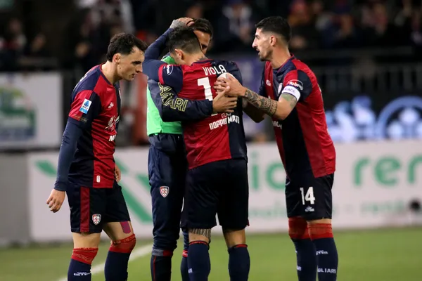 Genoa van a usar camiseta especial en honor a Boca. (Getty)