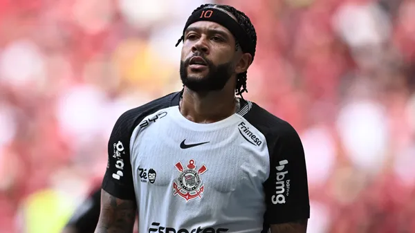 Depay le significa un gran gasto al Corinthians. (Getty)