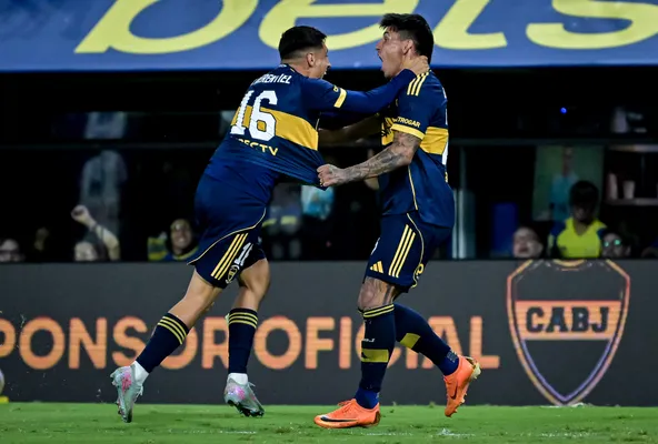 Adam Bareiro y los grandes elogios para Merentiel. (Getty Images)