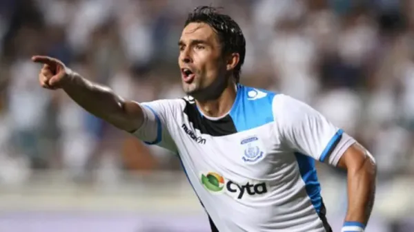 Gastón Sangoy jugó en Boca y es ídolo de un club de Chipre.