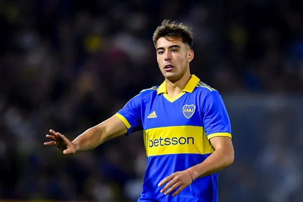 Anselmino, una variante para el puesto de volante central. (Getty)