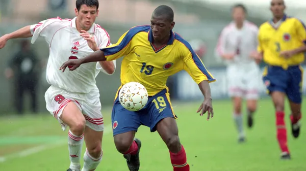 Dinas jugaba en la selección de Colombia y pasó por Boca. (Getty)