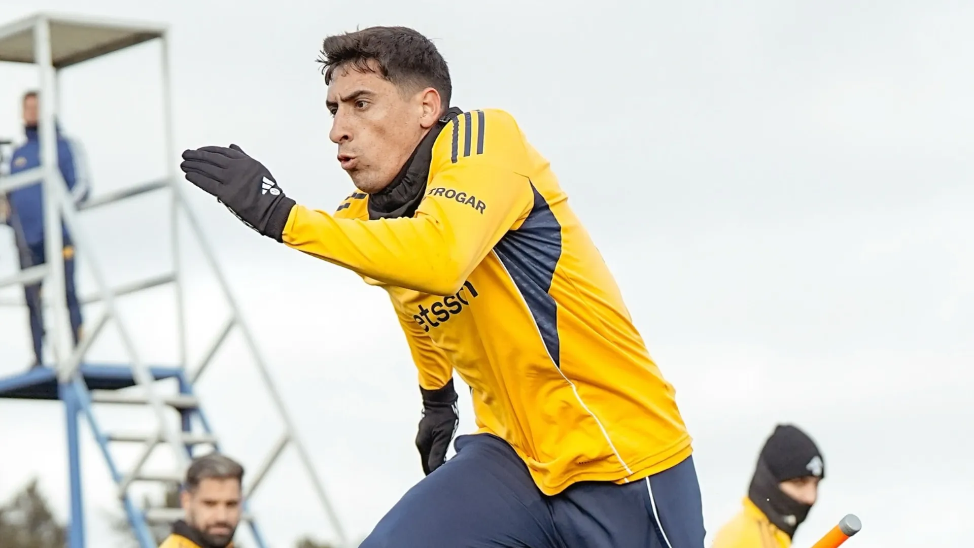 Los dos jugadores de Boca que le dijeron a Merentiel "salí a jugar igual" y podrían ser sancionados