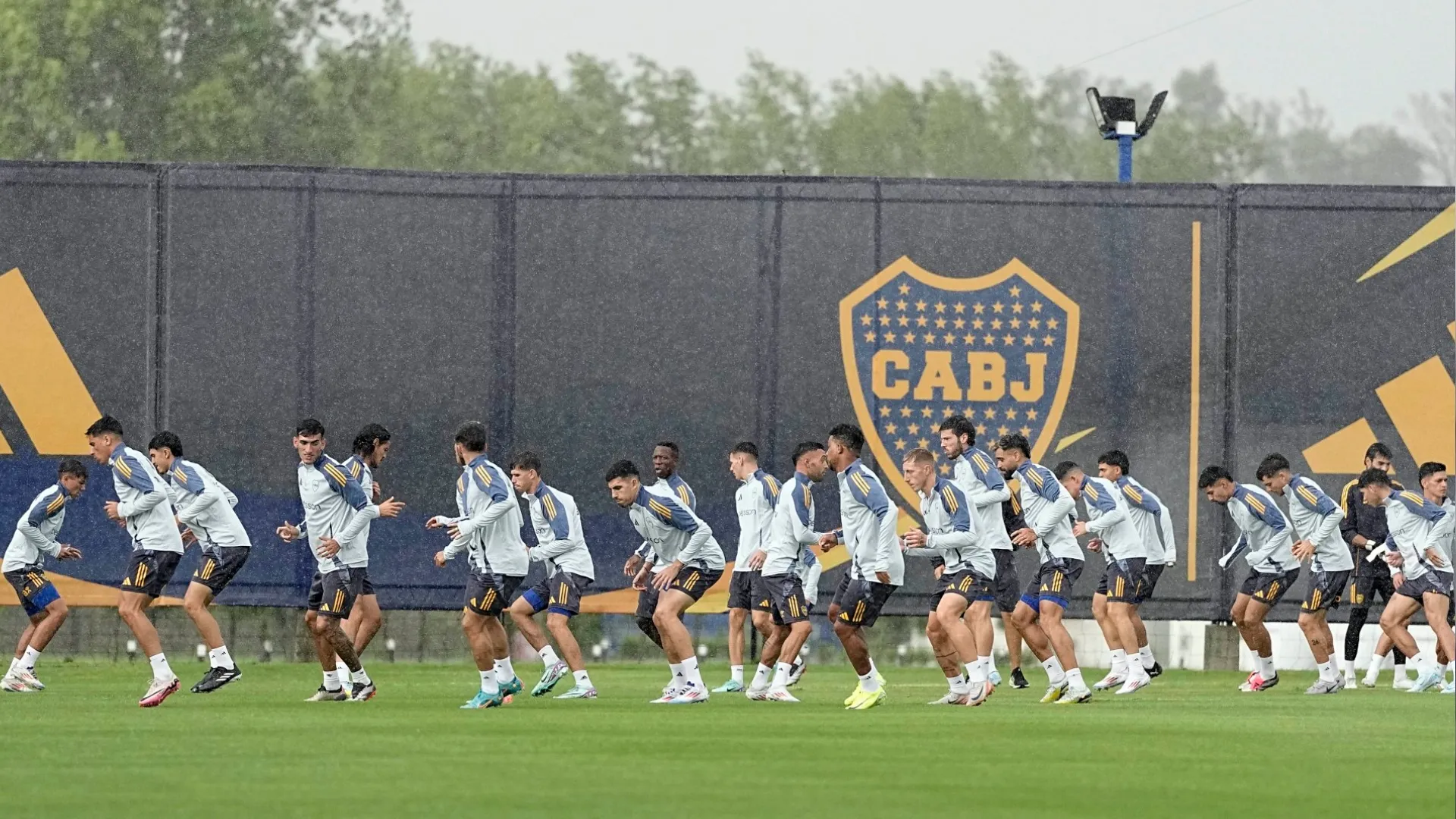 Tres descartados y dos dudas: el panorama de Boca para el Superclásico ante River