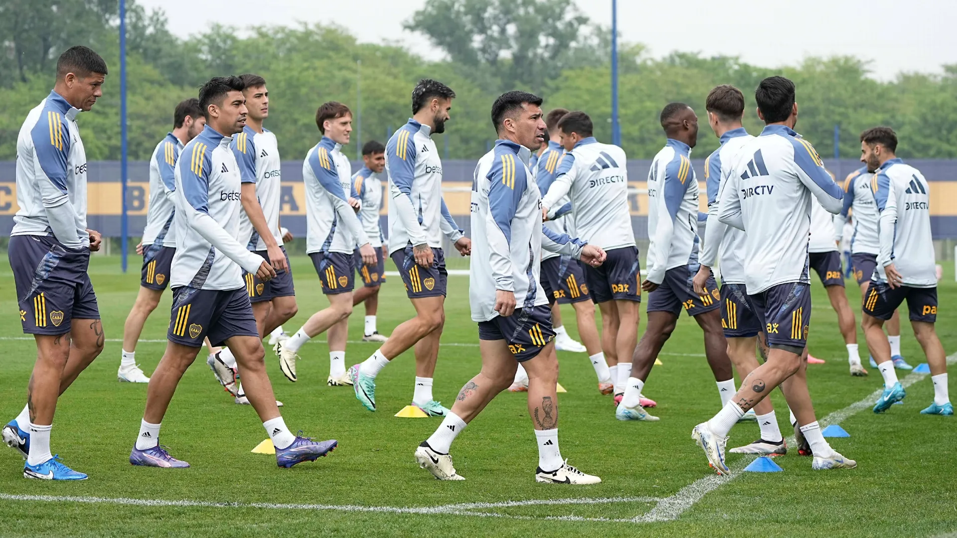Boca quiere a Gary Medel afuera, él se quiere ir y apareció un club interesado en llevárselo ya mismo