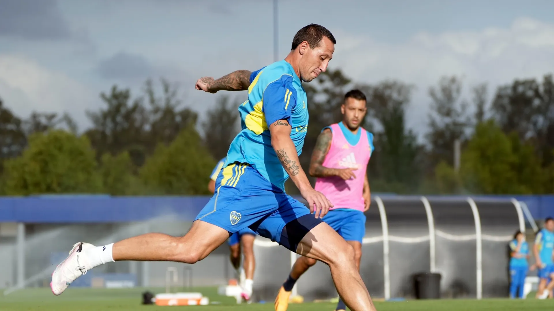 ¿Cristian Lema no juega contra Belgrano? La postura del jugador y qué piensa Diego Martínez