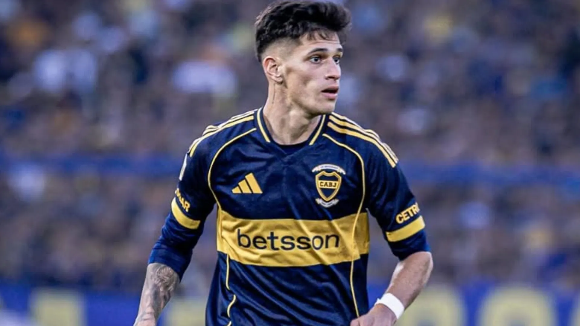 Peñarol y Nacional lo quieren: la fuerte cifra que pide Boca para dejar ir a Brian Aguirre