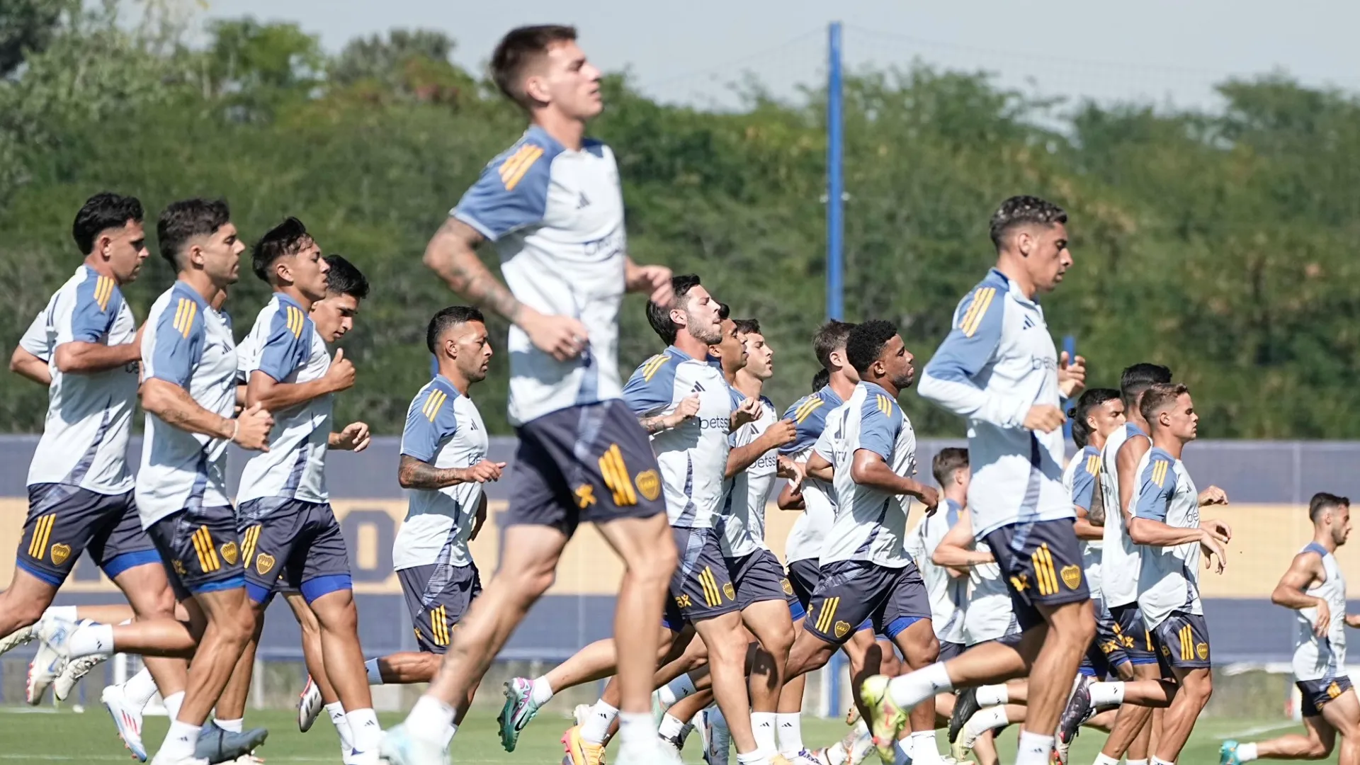 Gago no los tenía en cuenta en Boca, pero Mariano Herrón los incluyó en el último ensayo futbolístico