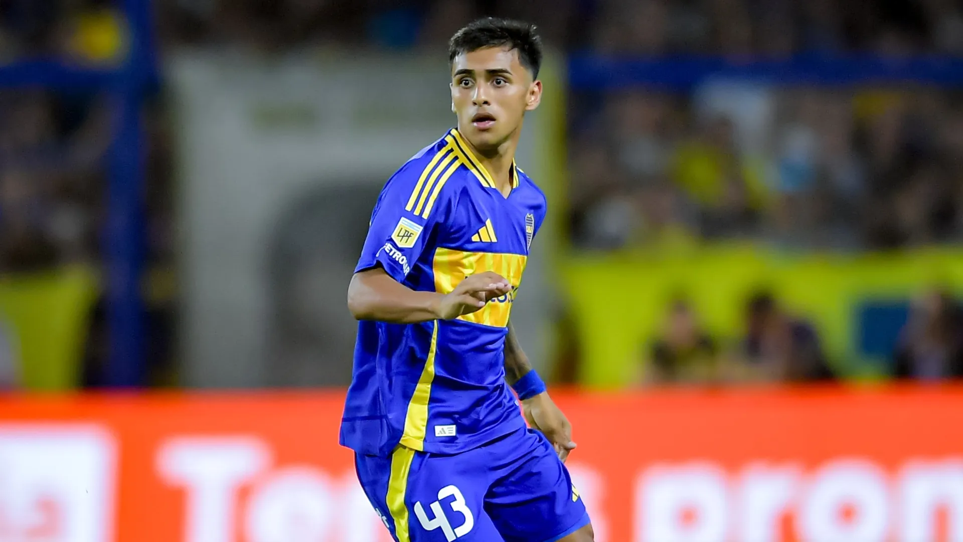 ¿Sale Milton Delgado? El flojo rendimiento de Battaglia podría comprometer su lugar como titular en Boca
