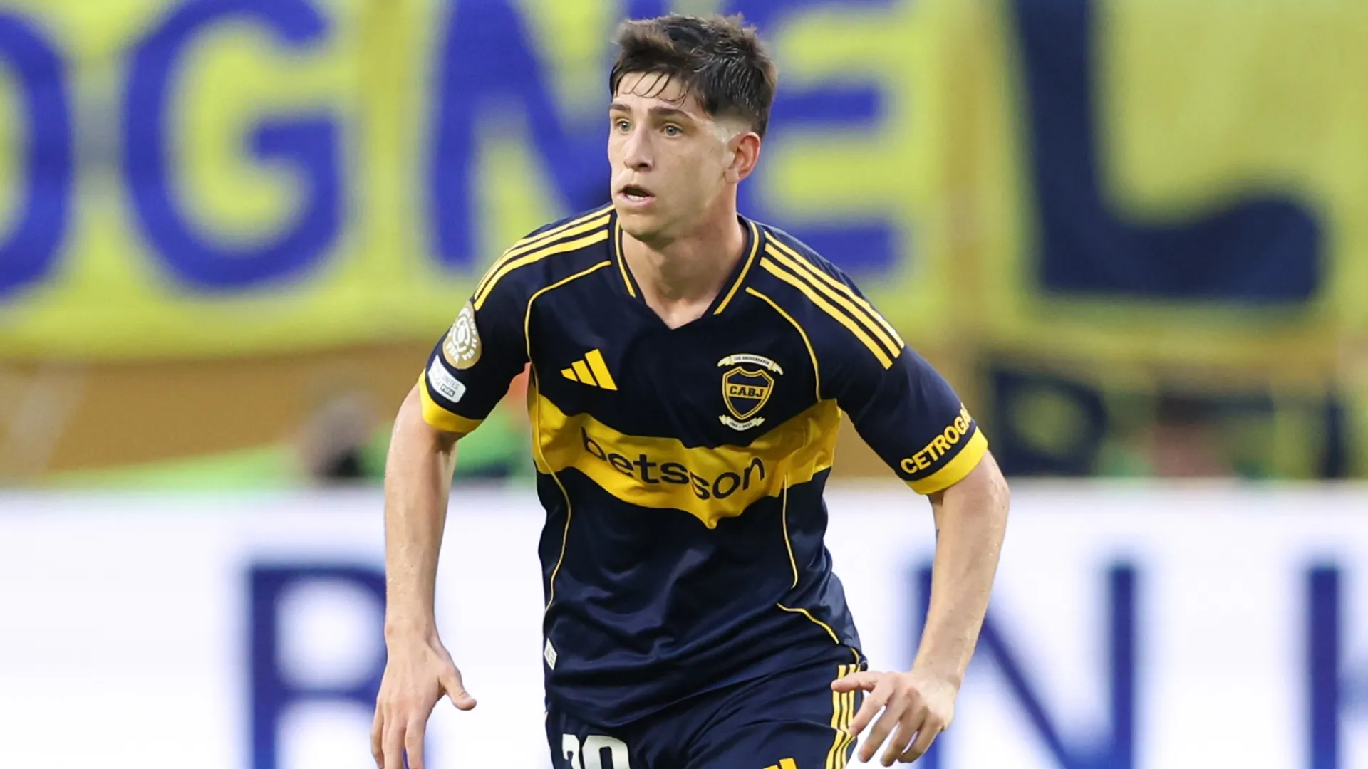 Úbeda sorprende: Tomás Belmonte se perfila para reemplazar a Paredes por sobre Ander Herrera