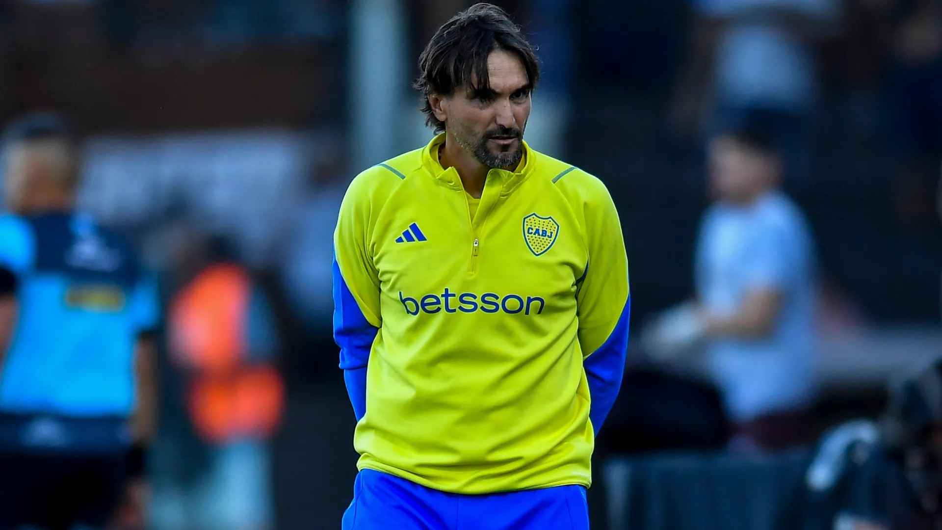 Confirmado: el equipo titular de Boca para enfrentar a Sarmiento con la presencia de Edinson Cavani