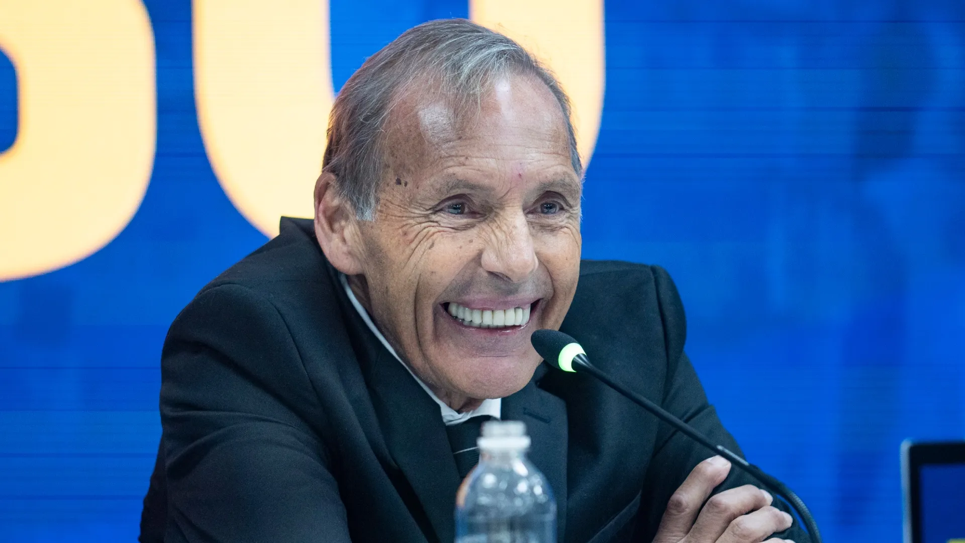 Gran noticia: Miguel Russo volvió a presentarse en el entrenamiento de Boca