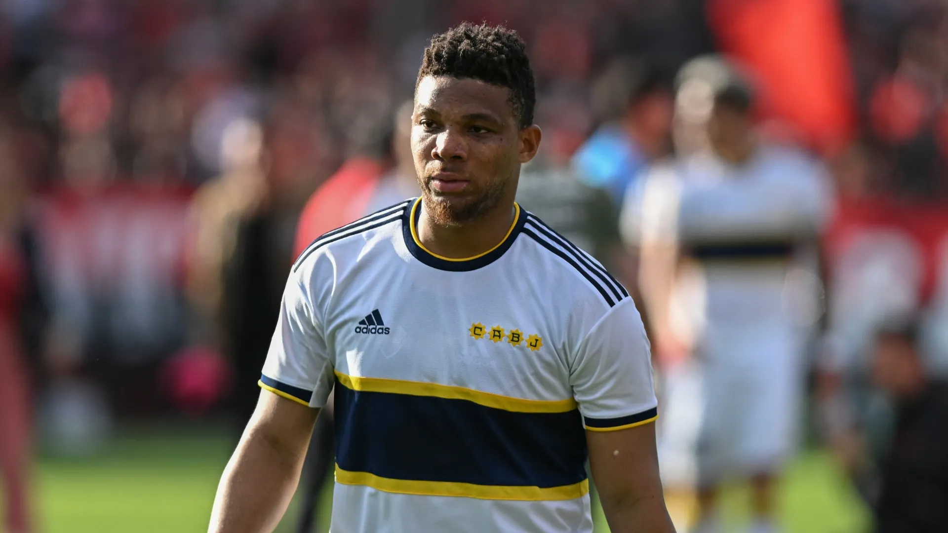 La compleja situación de Frank Fabra en Boca: por qué perdió el apoyo de Gago y cuál es su postura para el futuro