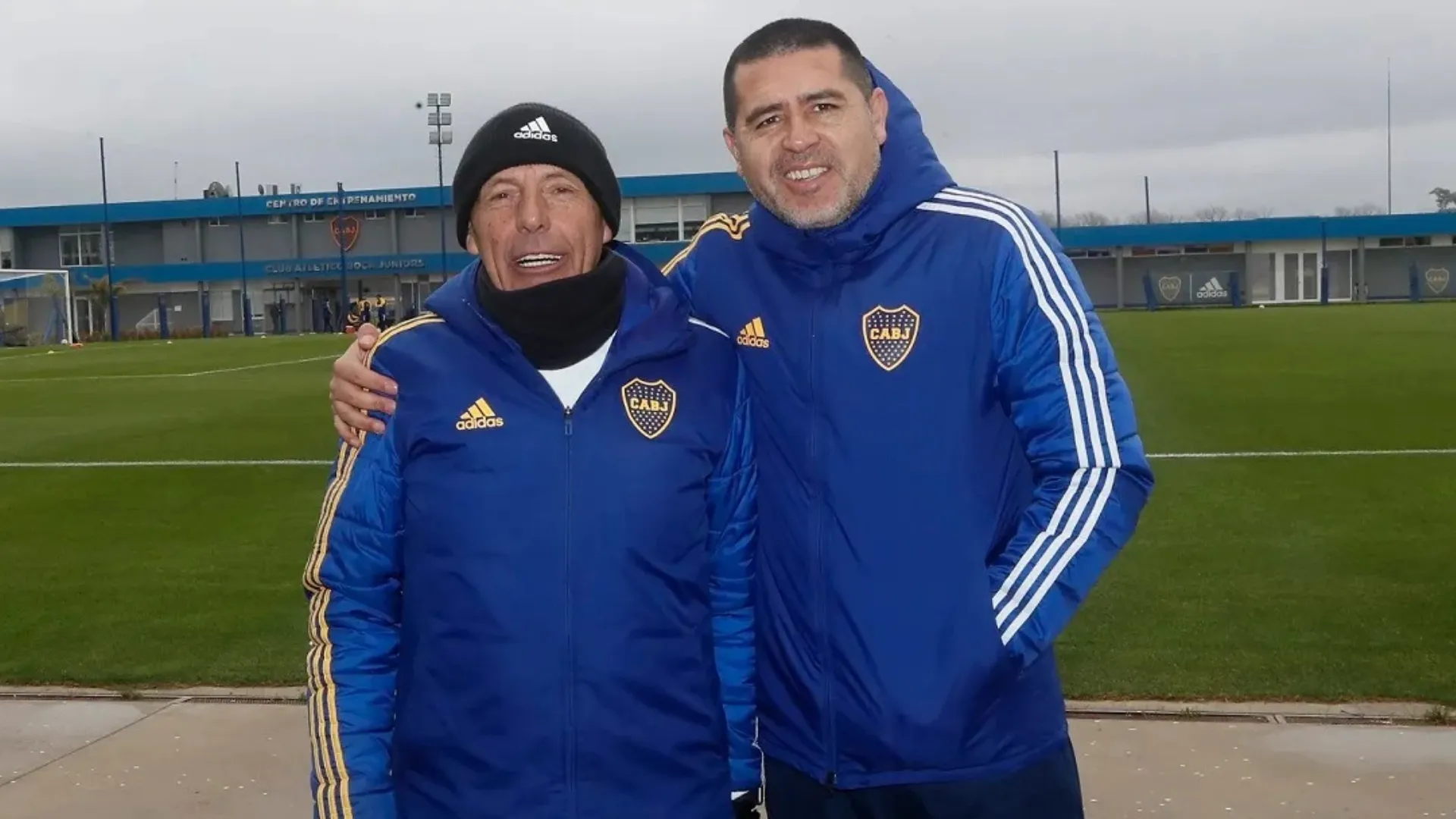 Riquelme espera a Miguel Ángel Russo: cuándo podría asumir y por qué lo elige por sobre otros candidatos