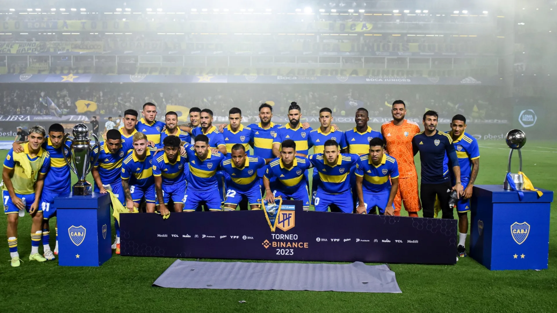 Efectos del mercado: la lesión de un jugador de otro club podría derivar en una salida en Boca