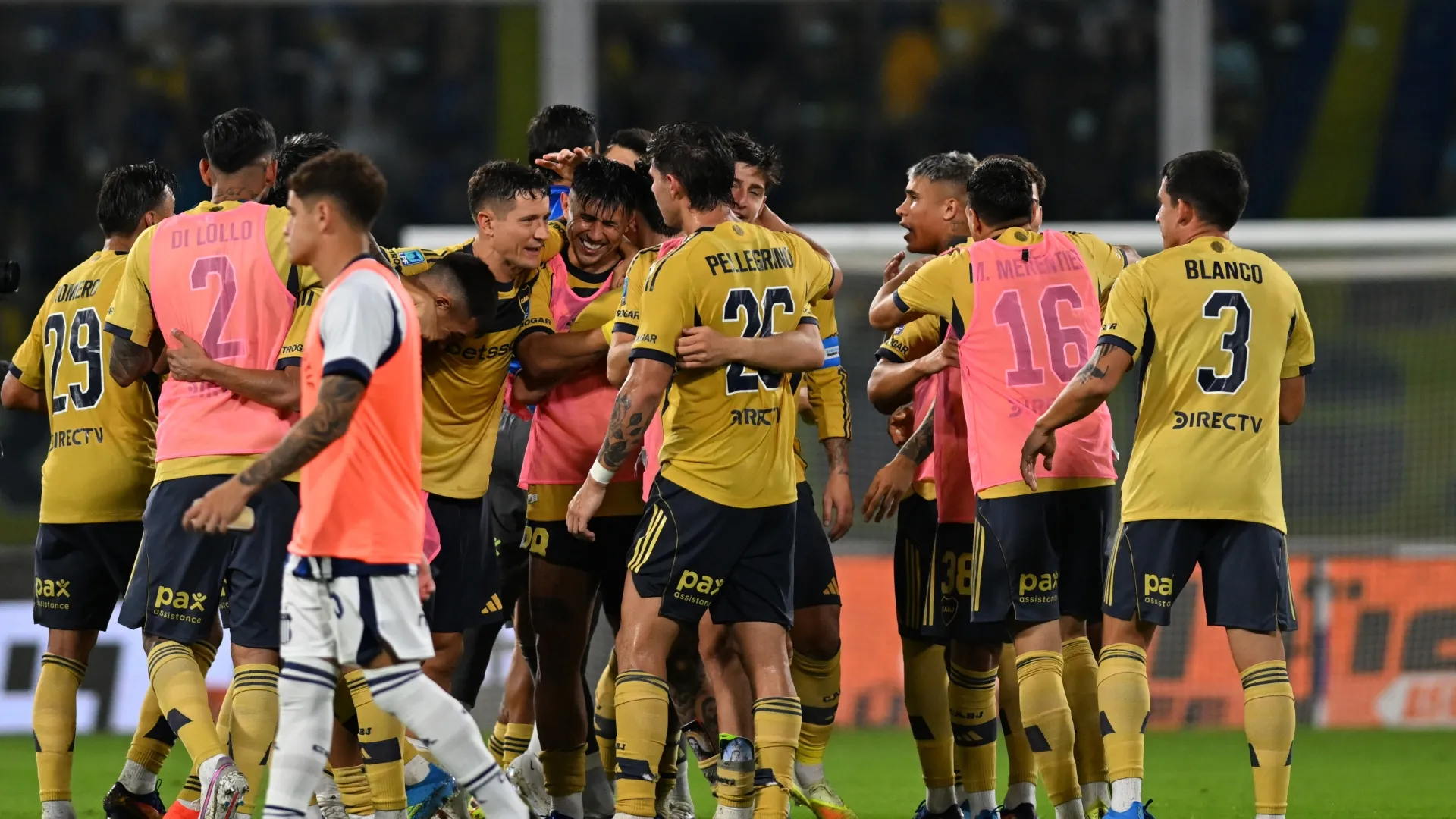 Los dos jugadores que podrían volver a la titularidad en Boca vs U. Católica