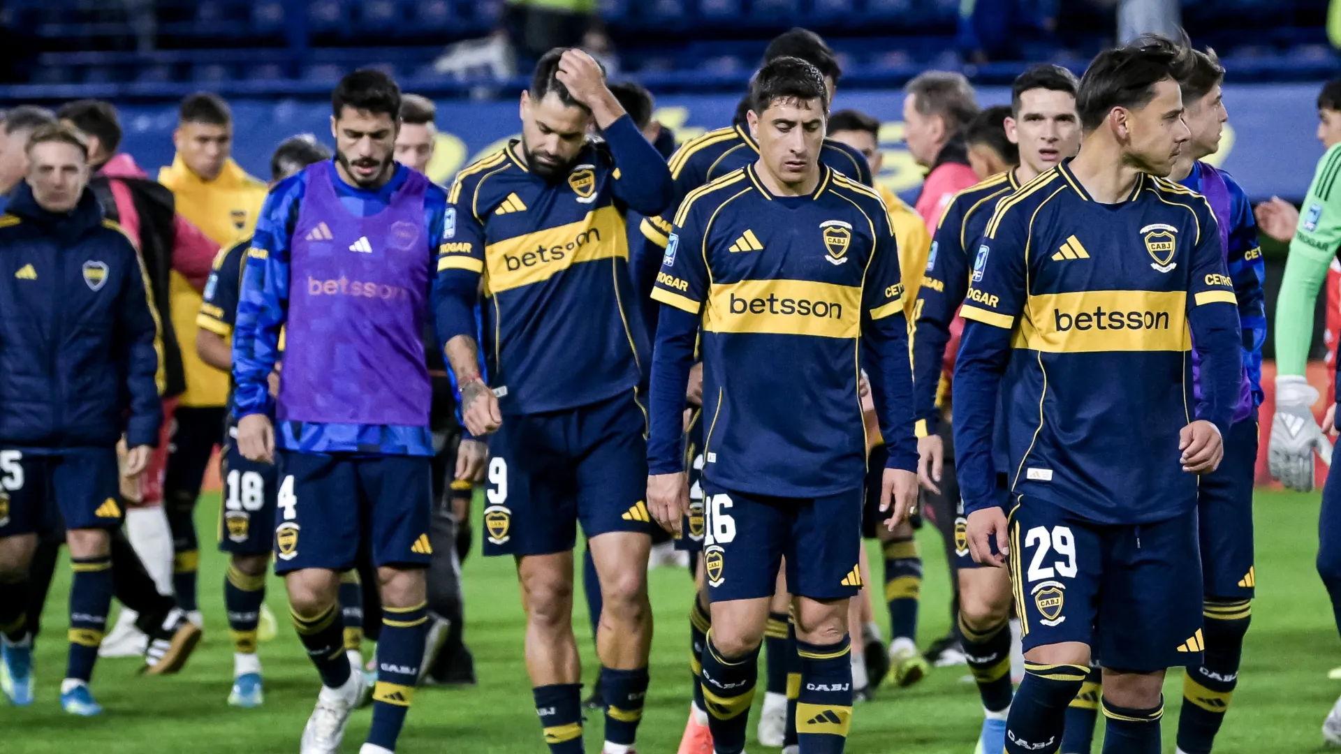 Racing negocia con Juan Barinaga, sin lugar en el Boca de Rodolfo Arruabarrena